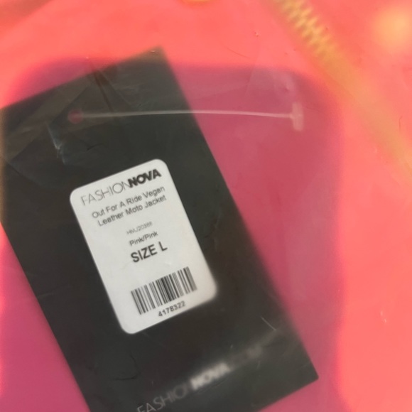 Brand new pink leather jacket - still in the package - Picture 2 of 3